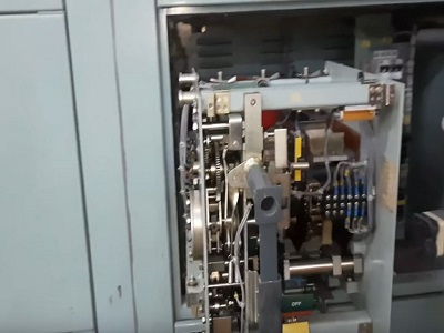 air circuit breaker service in Mahanagar lucknow